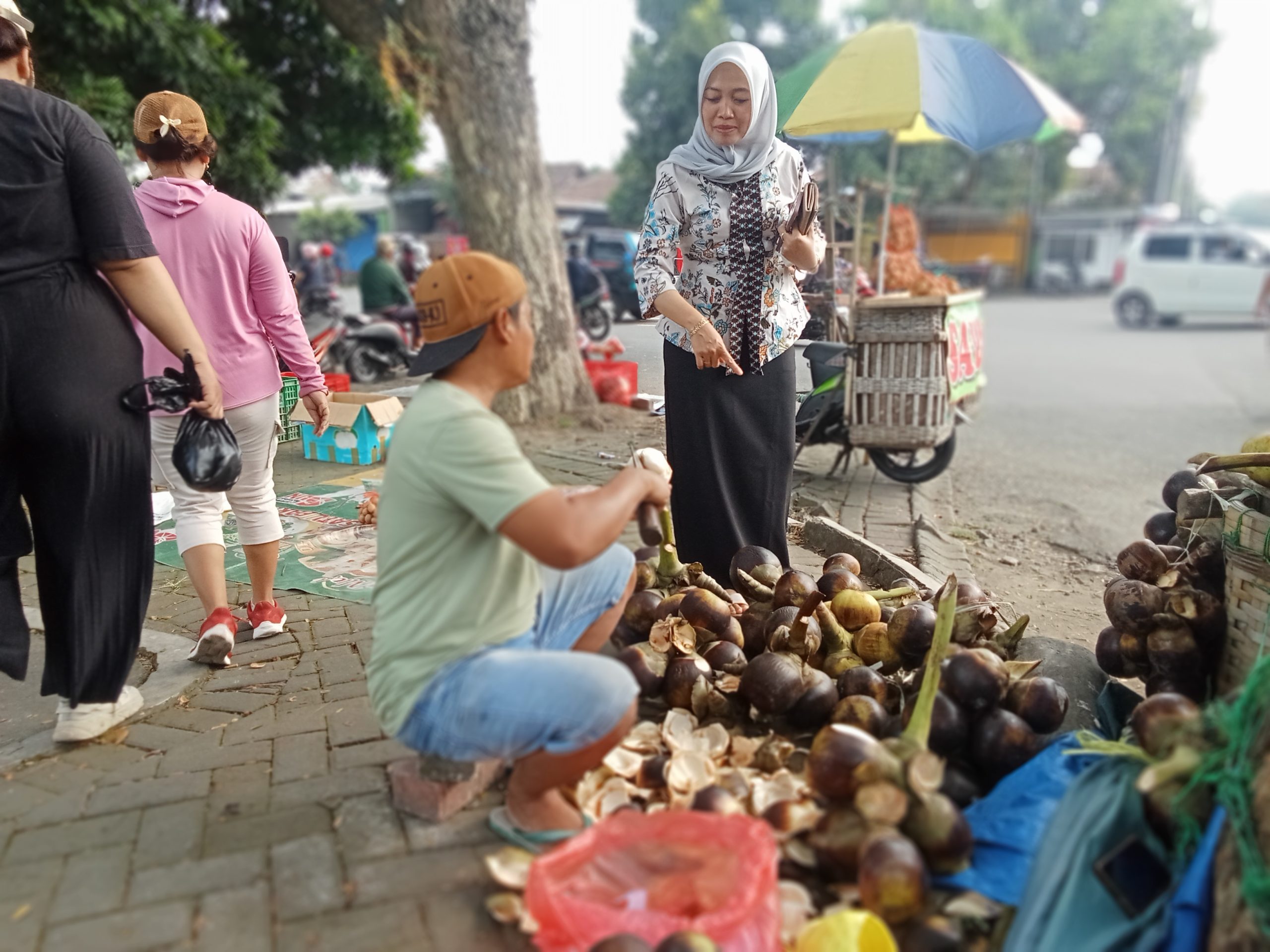 Segarnya Siwalan Dingin Khas Tuban Ramaikan Capriday SLG, Diserbu Pembeli
