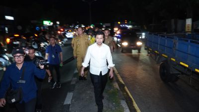 Emil Dardak Tinjau Jalan Nasional di Lamongan, Soroti Drainase dan Persiapan Jalan Lingkar Utara
