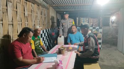 Polsek Sekaran Sita 70 Liter Tuak dalam Operasi Jelang Takbiran Idul Adha