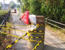 Jembatan Sidokumpul di Lamongan Ambles Diterjang Luapan Sungai, Akses Roda Empat Diblokir Sementara