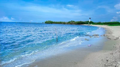 Menikmati Libur Sekolah di Lamongan, 4 Pantai Eksotis yang Wajib Dikunjungi