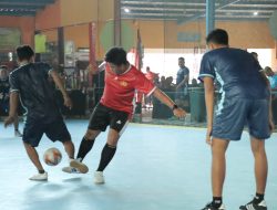 Laga Persahabatan Futsal Meriahkan HUT Bhayangkara ke-79, PJU Polres Lamongan Tundukkan Tim Media 7-4