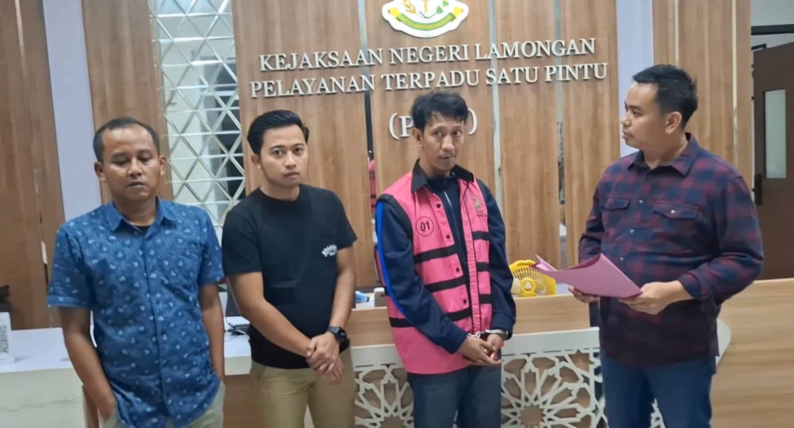 Buronan Kasus Cukai Asal Sumenep Diringkus Saat Jualan Nasi di Jakarta