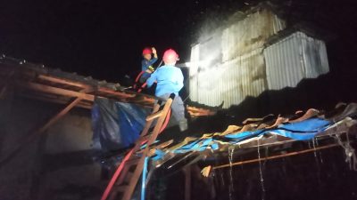Tempat Pengasapan Ikan di Sekaran Lamongan Terbakar, Diduga Akibat Bara Sisa