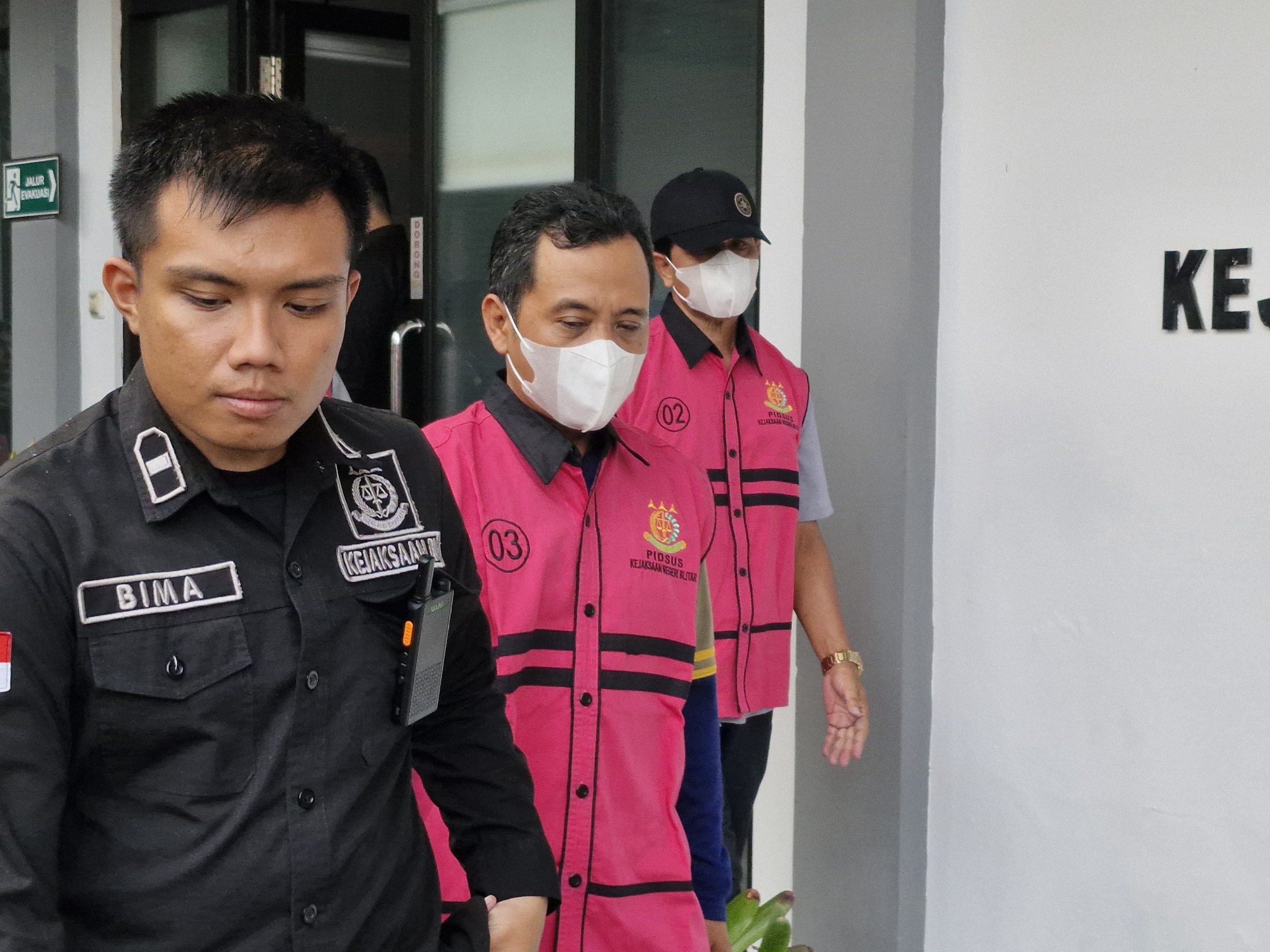 Kasus Korupsi IPAL Kota Blitar: Mantan Kadis PUPR dan Plt Lurah Jadi Tersangka, Total 7 Orang Terlibat