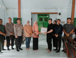 Sosok Winarsih Guru Inspiratif dari Pelosok Megaluh, Dapat Apresiasi dari Kapolres Jombang