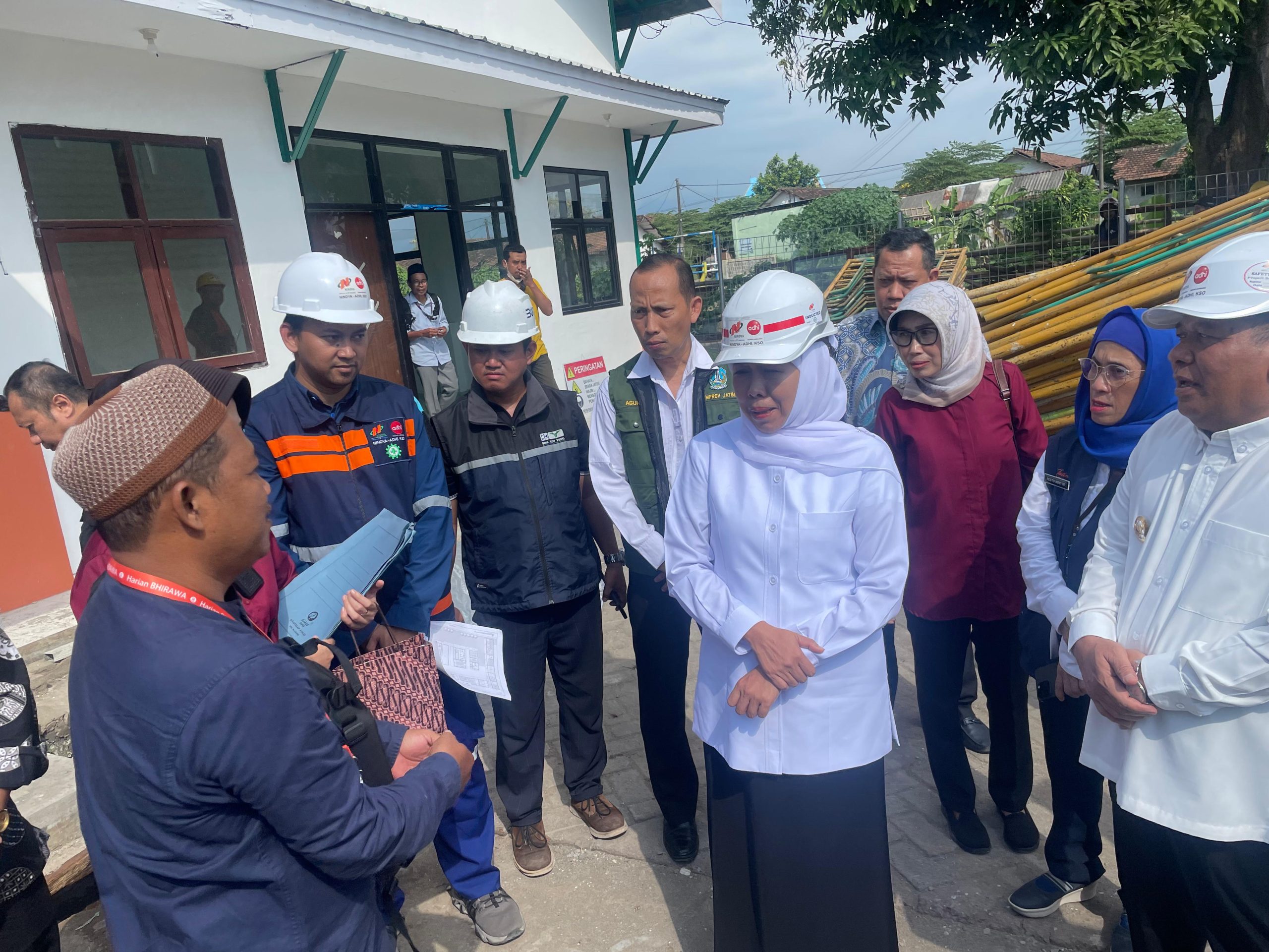 Gubernur Jatim Terima Data Sejarah Kelahiran Soekarno di Jombang