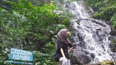 Segarnya Air Terjun Grojogan Asmoro, Wisata Alam Antimainstream di Jombang Cocok untuk Liburan Sekolah