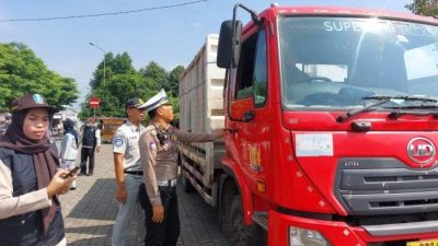 Menjelang Operasi Patuh Semeru 2025, Polres Kediri Temukan Truk ODOL di Jalan Raya