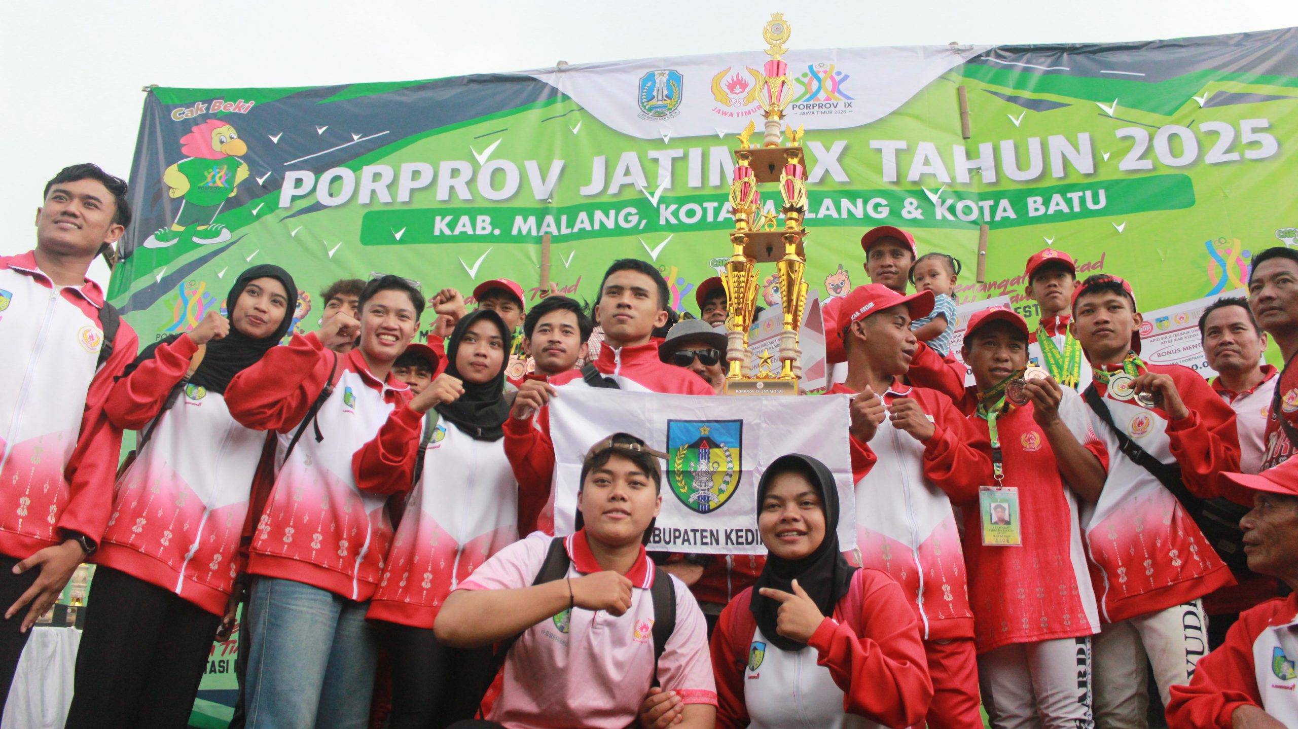 Raih 13 Medali, Pordasi Kabupaten Kediri Sabet Juara Umum di Porprov Jatim 2025