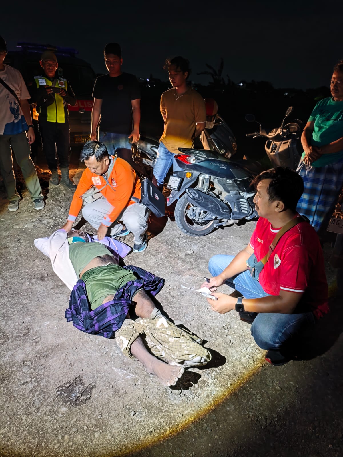 Diduga Sakit, Warga Datengan Ditemukan Meninggal di Saluran Air Sawah Mojoroto