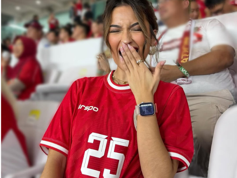 Jennifer Coppen dan Justin Hubner Makin Mesra di Depan Publik, Bagikan Kebersamaan di Tokyo Disneyland