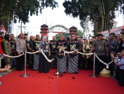 Bazar Blitar Jadoel 2025 Targetkan Perputaran Uang Rp 5 Miliar, Ratusan Stan Ramaikan Acara