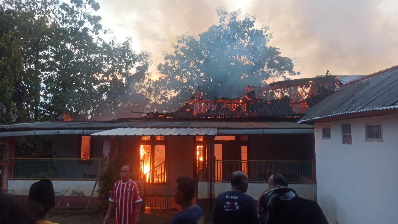 Rumah Lansia di Ponorogo Dilalap Api, Dokumen Penting Lenyap, Kerugian Capai Ratusan Juta Rupiah