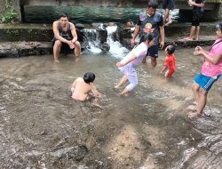 Libur Panjang, Wisata Sumber Sugih Waras Desa Dukuh Diserbu Pengunjung
