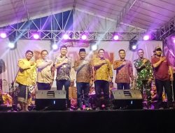 Meriahkan Bulan Suro, Kelurahan Burengan Gelar Campursari, Kirab Tumpeng, dan Serahkan Barongan Gagak Rimang