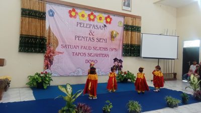 Pentas Seni dan Pelepasan SPS Tapos Sejahtera Doko Meriah, Dihadiri Kades Diah Widarni 