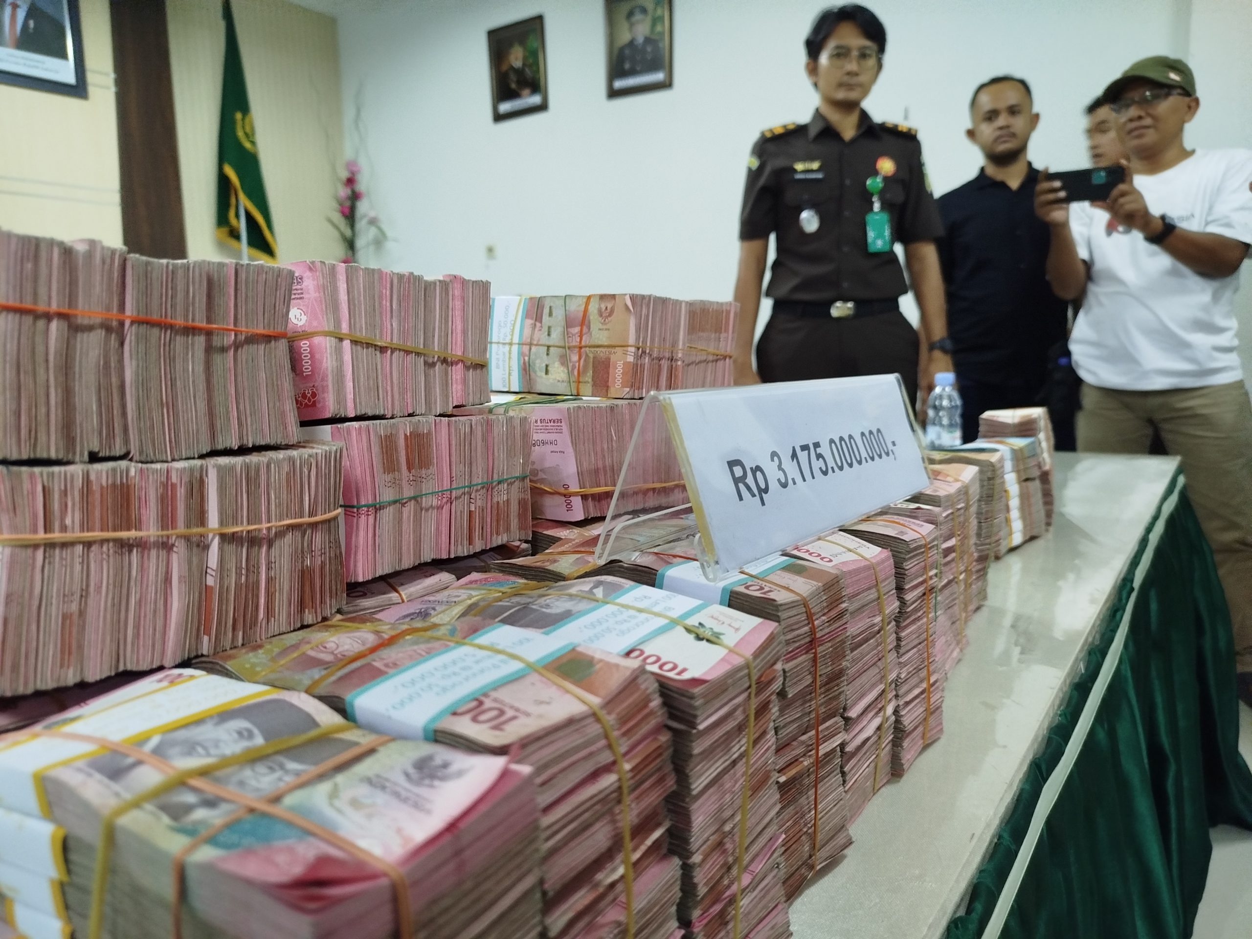 Kejaksaan Sita Lebih dari Rp 3,1 Miliar dalam Kasus Dana BOS SMK 2 PGRI Ponorogo