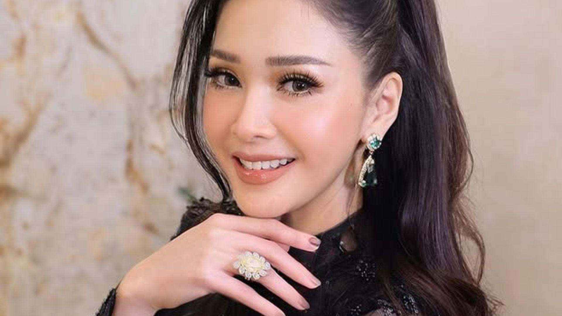 Dikhianati Rekan Duet, Ini Deretan Lagu Populer yang Diciptakan Maia Estianty, Ada yang Kisah Nyata!