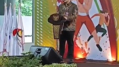 Bupati Kediri, Mas Dhito, Lepas 420 Atlet, Bidik Posisi 5 Besar di Porprov Jatim IX 2025