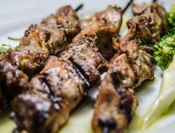 5 Tips Memasak Daging Kambing agar Cepat Empuk dan Tidak Bau Prengus