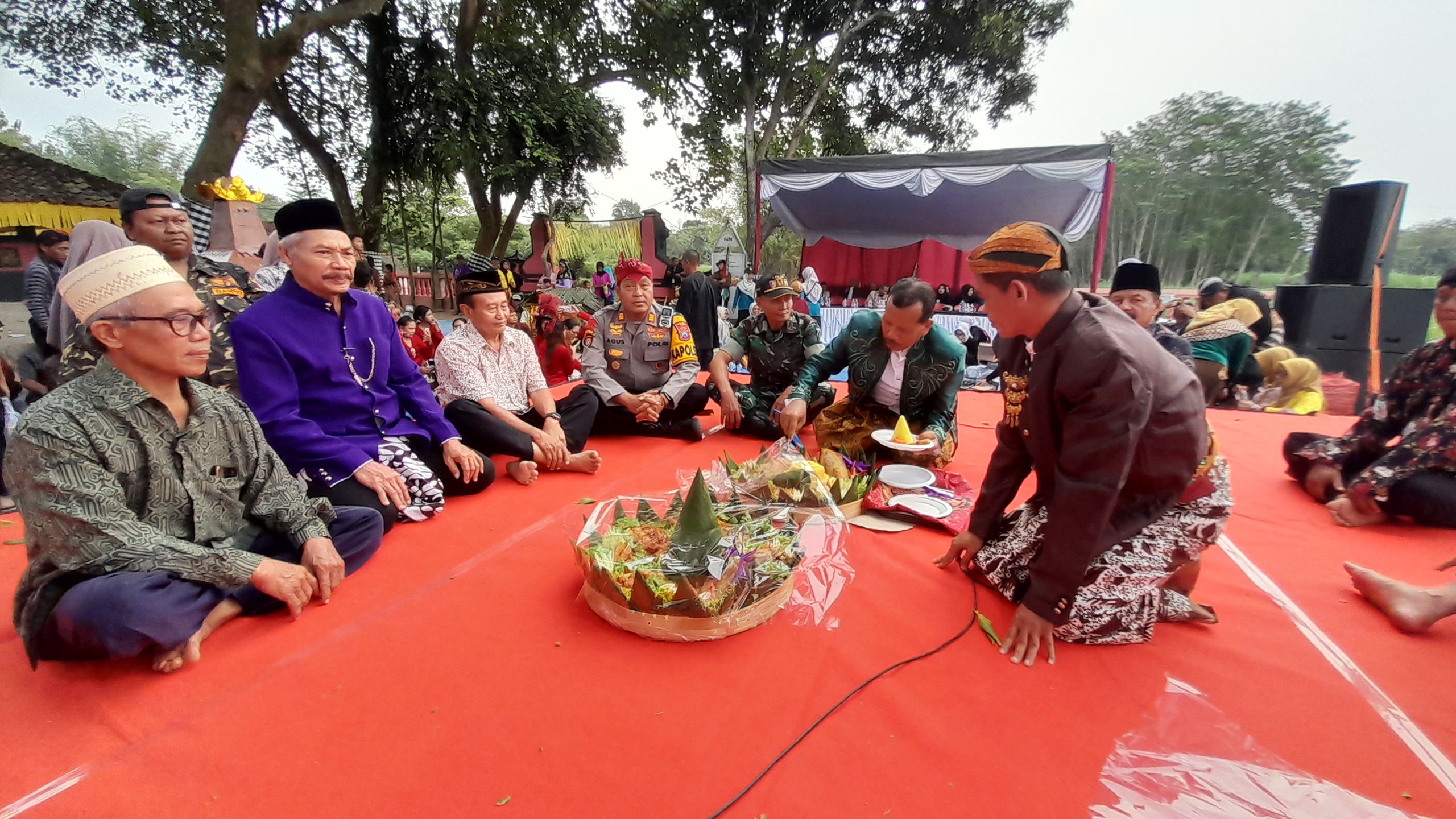 Kirab Tumpeng Suro Desa Janti: Wujud Syukur dan Pelestarian Warisan Budaya Dewi Sekartaji