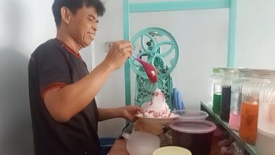 Es Tidar, Ikon Es Segar Kediri yang Bertahan Tiga Dekade Lewat Cita Rasa Otentik