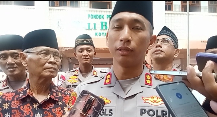 Pererat Hubungan Ulama dan Aparat, Kapolres Kediri Kota Sambangi Ponpes Wali Barokah