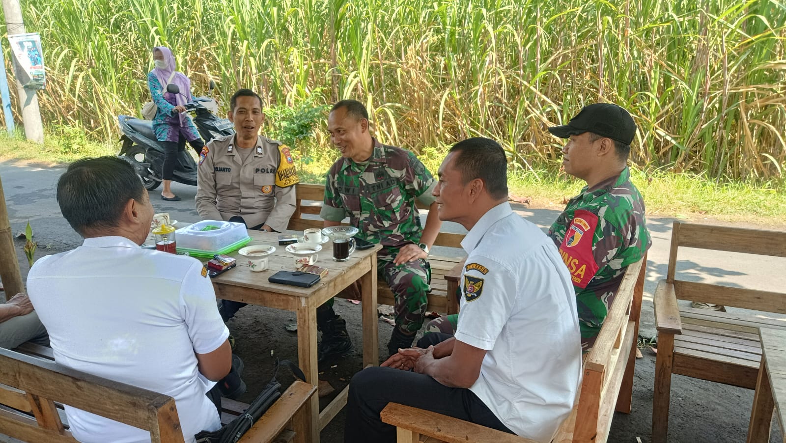 Tiga Pilar Kelurahan Tosaren, Kota Kediri Perkuat Kebersamaan Lewat Ngopi Bareng