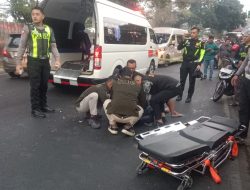 Kecelakaan di Jalan Ir. Sukarno Kota Batu, PNS Tak Sadar Usai Ditabrak dari Samping