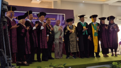 Dorong Wisata Medis, dr. Muhammad Rizal Jalani Ujian Terbuka Doktoral di Universitas Strada Indonesia