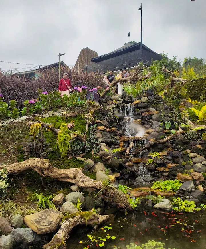 Dusun Kuliner, Destinasi Rasa dan Keindahan Alam Kota Batu yang Memikat