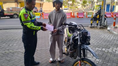 4.000 Pelanggar Terjaring Operasi Patuh Semeru di Batu, Helm Jadi Masalah Utama