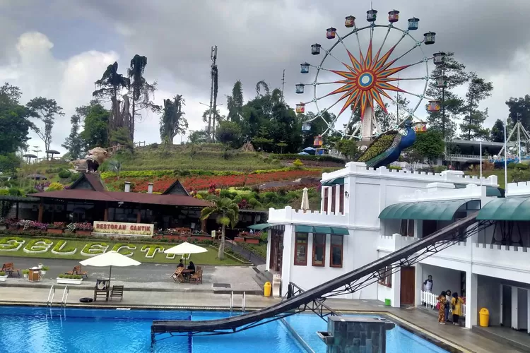 Dibalik Keindahan Selecta, Ada Cerita Bung Karno dan Elite Kolonial