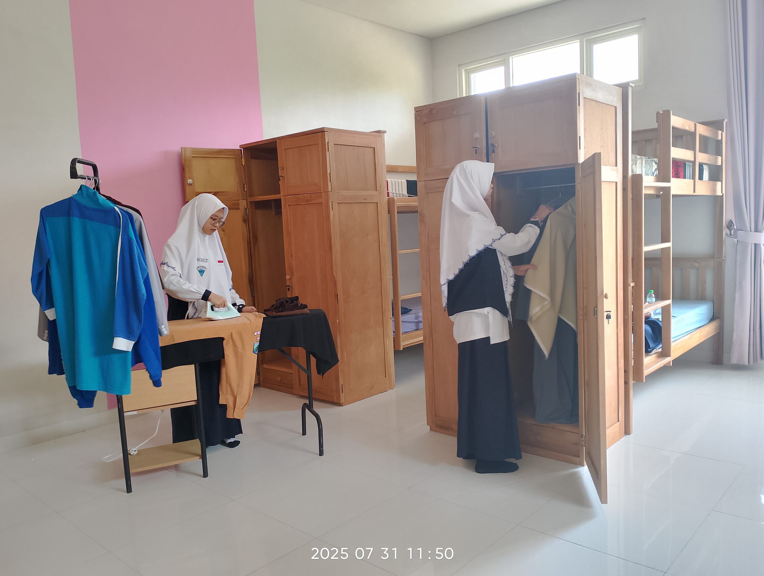 Al Hikmah IIBS Batu, Didik Remaja Jadi Mandiri dan Siap Hadapi Dunia