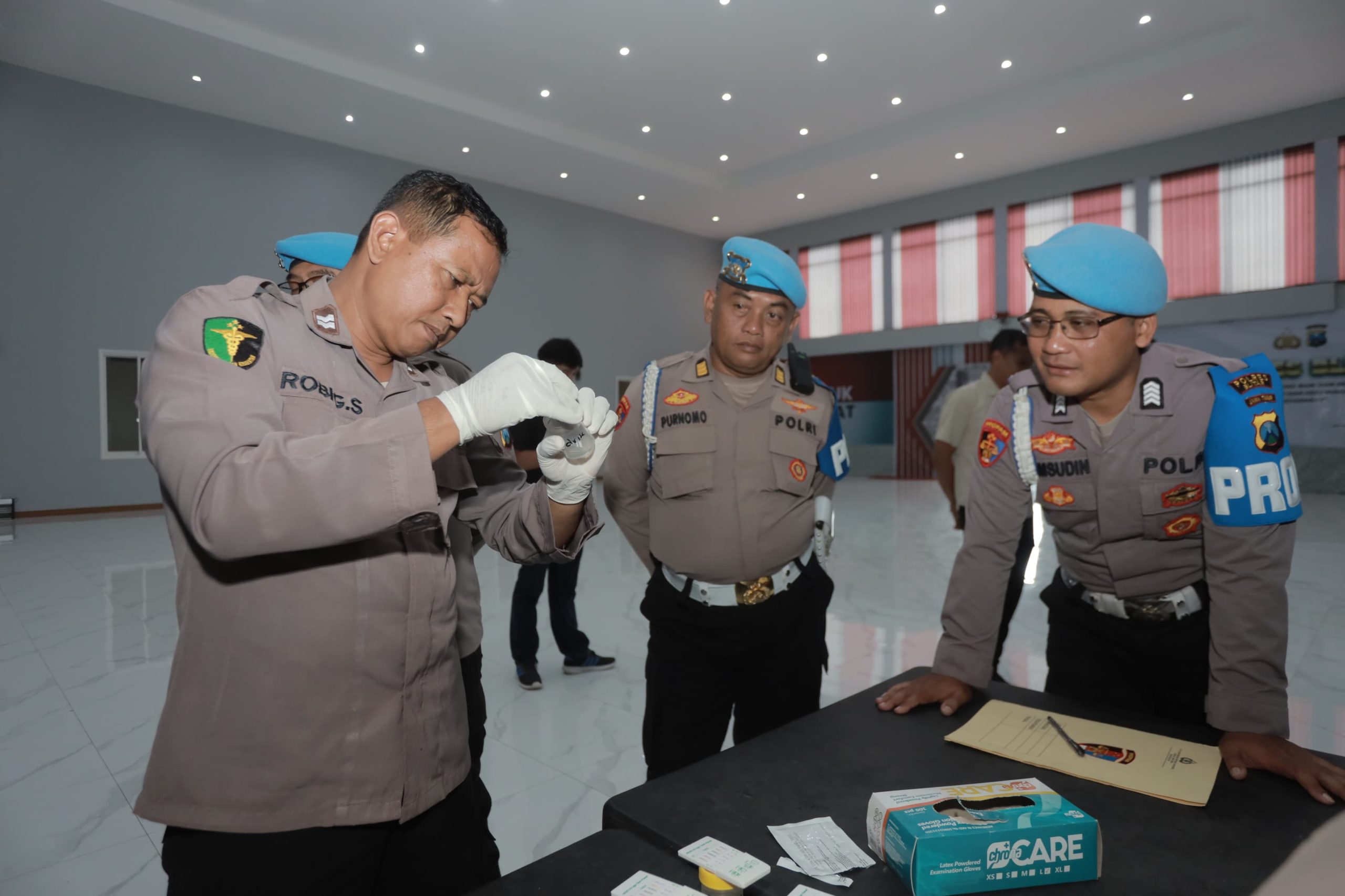 Propam Polda Jatim Lakukan Pemeriksaan Internal di Polres