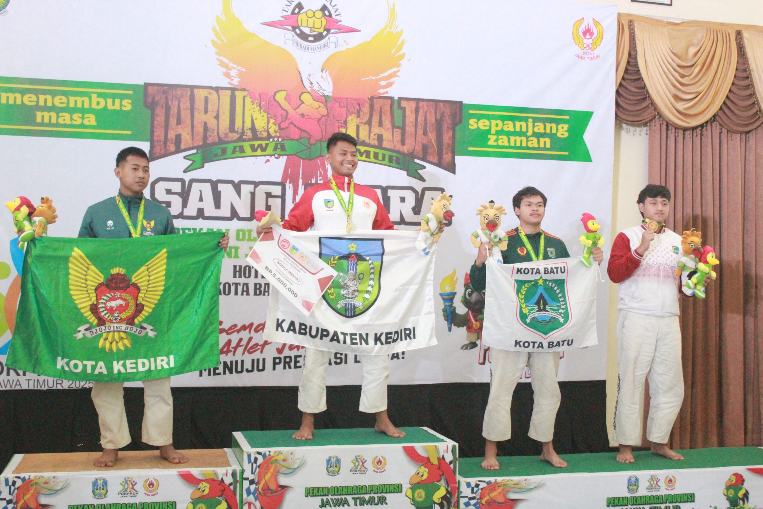 Tarung Derajat Kabupaten Kediri Sabet Juara 2 Porprov Jatim 2025, Kalah Tipis dari Tuan Rumah