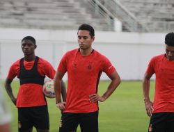 Ezra Walian Didapuk Jadi Kapten Persik Kediri, Ini Pertimbangan Manajemen