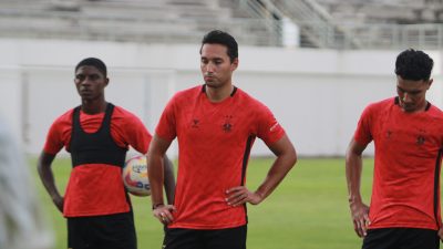 Ezra Walian Didapuk Jadi Kapten Persik Kediri, Ini Pertimbangan Manajemen