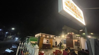 Pesona Ngopi di Ngajeng Griya Jombang, Jadi Kedai Favorit Para Peziarah dan Santri