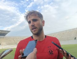 Telmo Castanheira Pilih Persik Kediri, Ini Alasan Gelandang Portugal Berlabuh ke Macan Putih