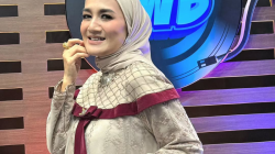 Potret Terbaru Nini Carlina dan Doel Sumbang, Tetap Energik Saat Bawakan Lagu Viral Rindu Aku Rindu Kamu!