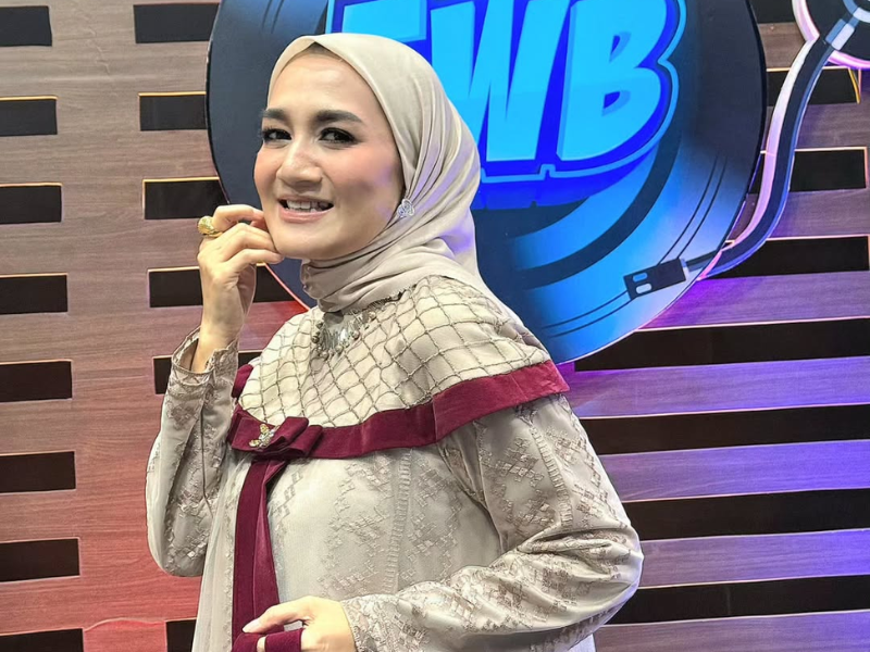Potret Terbaru Nini Carlina dan Doel Sumbang, Tetap Energik Saat Bawakan Lagu Viral Rindu Aku Rindu Kamu!
