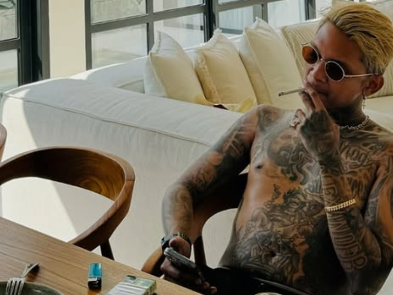 Ikut Geram! Young Lex Sindir Pria yang Menghamili Erika Carlina, Netizen: Ngaca Dulu Deh