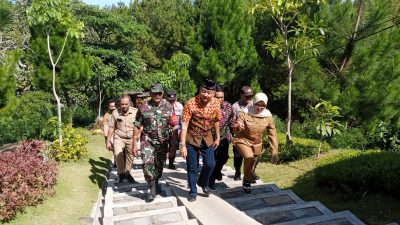 Puncak Sekawan, Destinasi Wisata Blitar yang Uji Ketahanan Fisik dan Suguhkan Panorama Empat Gunung