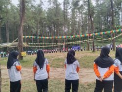 Hutan Pinus Loji, Pesona Alam di Lereng Gunung Kelud yang Tenang dan Menyegarkan