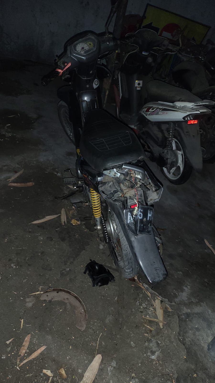 Motor Tergelincir Saat Salip Truk, Kakek di Kediri Tewas di Tempat