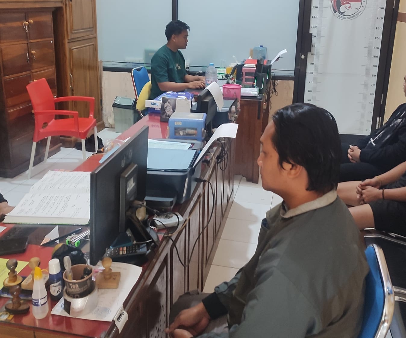 Polisi Tangkap Warga Tarokan, Sita Ratusan Pil Dobel L dari Rumah Pelaku