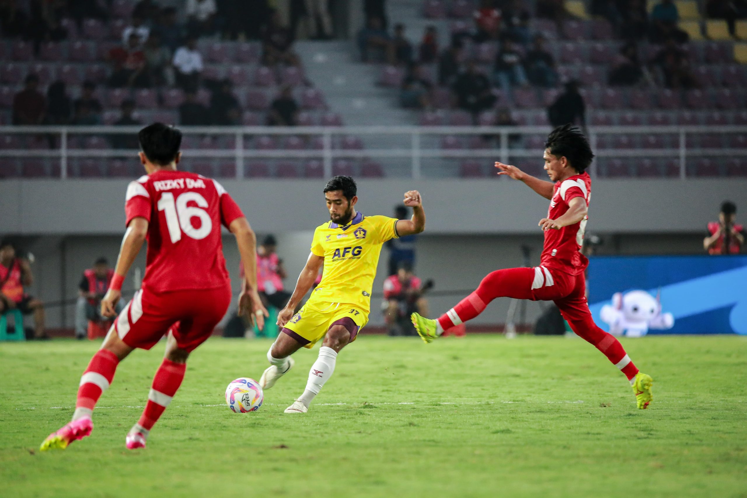 Empat Musim Bersama, Persik Kediri Resmi Berpisah dengan Agil Munawar