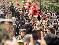 Siraman Sedudo 2025 Pecah Target Pengunjung, Hadirkan Devinca Cantika dan Fallden Sebagai Magnet Hiburan